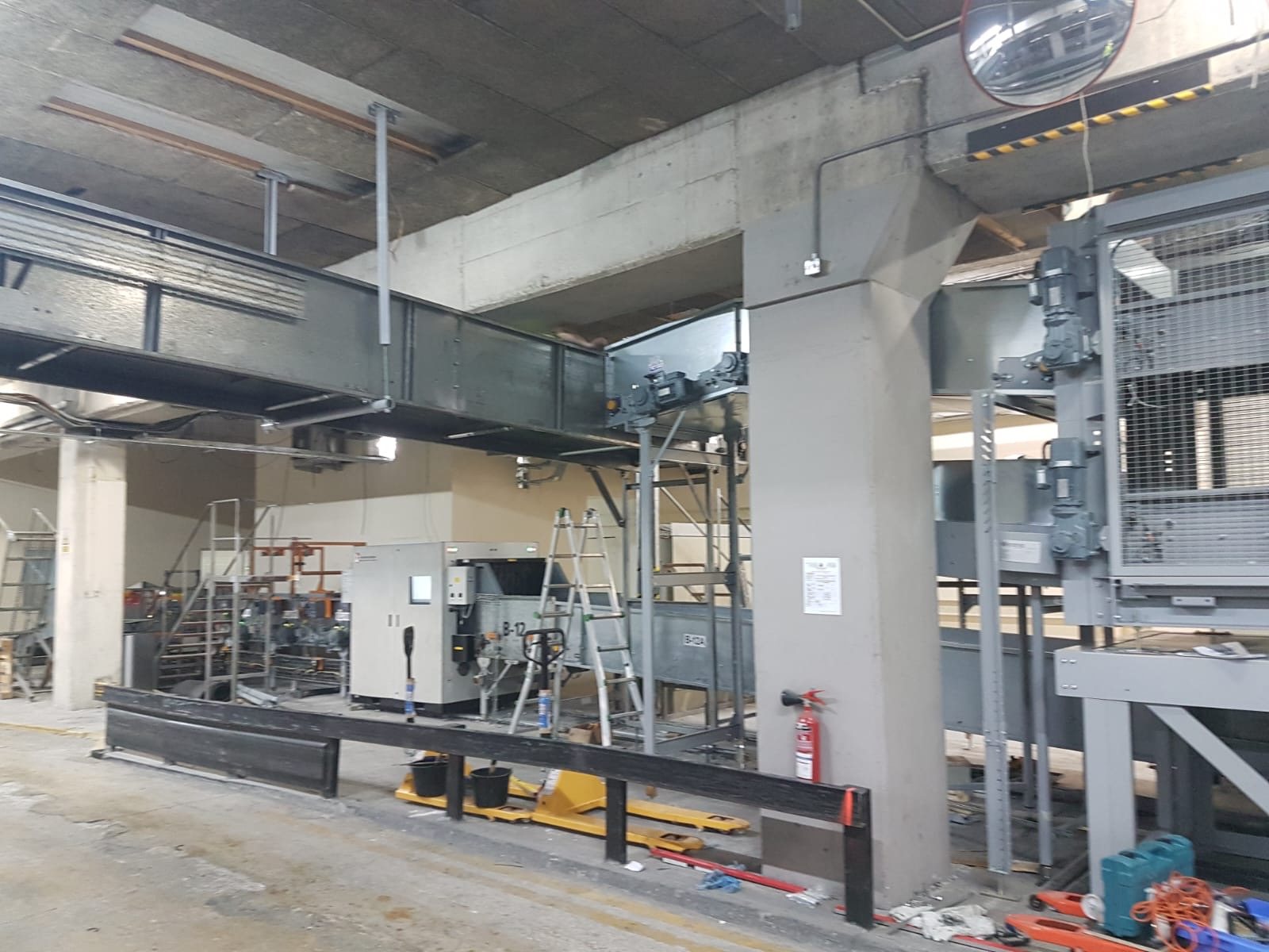 Long belt conveyor installation — TP Metal industrial installation Croatia